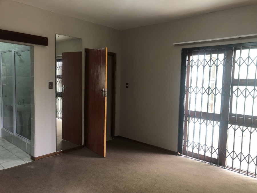 3 Bedroom Property for Sale in Quigney Eastern Cape